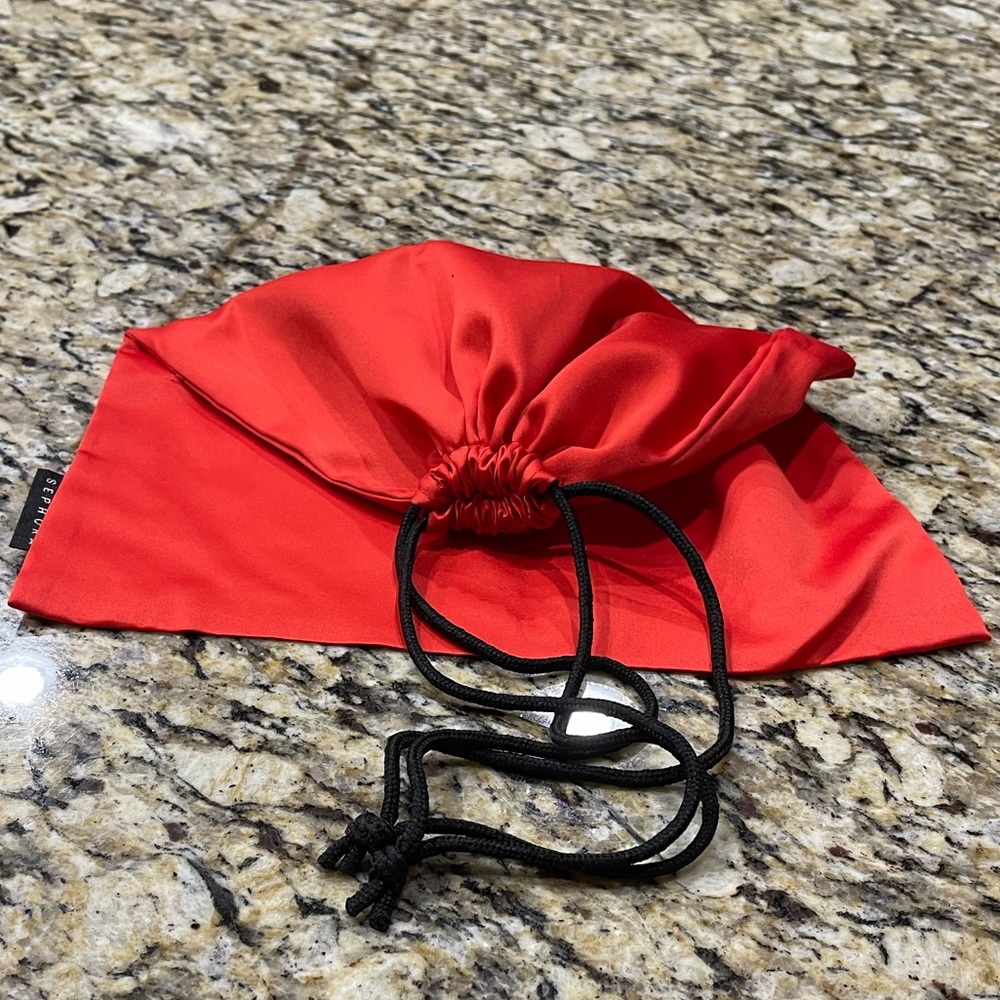 Brand 🆕 Sephora Drawstring Bag - Picture 3 of 3